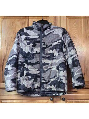 Boys size 12/14 Camo Print Jacket